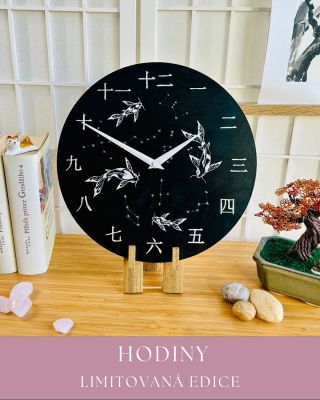 Jsem obrovsky ráda, že se mi po víc než roce podařilo (aspoň částečně) dotáhnout tenhle projekt ☺️ Jsou to ručně malované...